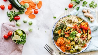 Quick and Easy Quinoa Salad Recipe in Just 3 Steps